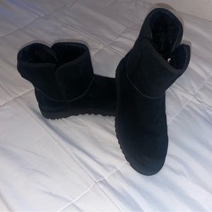 Women classic Ugg boots